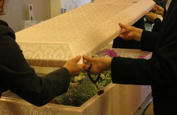 富田林市で福祉葬儀、葬祭扶助のお葬式は葬儀社、心和葬祭なごみまで